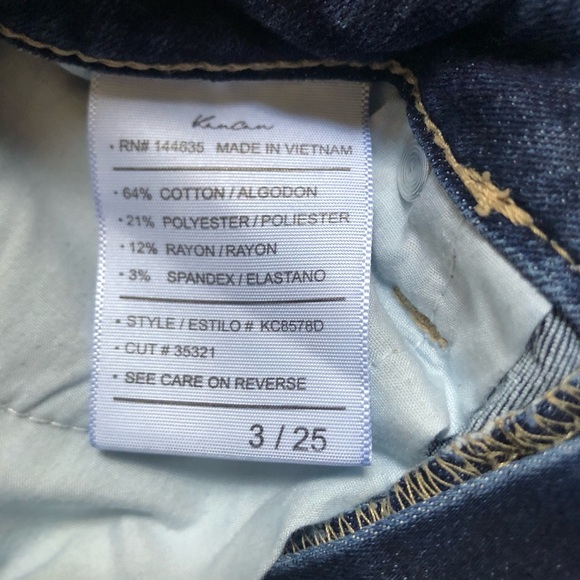 Like New KanCan Jean Shorts - Picture 8 of 8